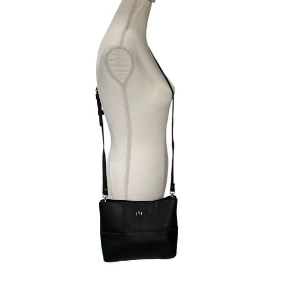 Portland Leather Charlotte Leather Small Crossbody Bag Black - Picture 1 of 13